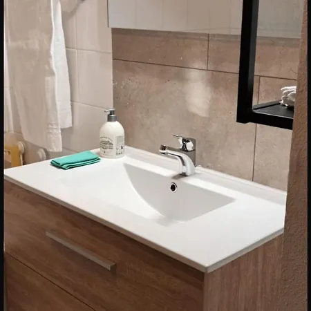 Myappart Sur Seine / Bercy Apartment
